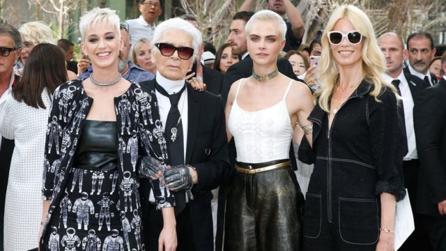 Karl Lagerfeld with Katy Perry, Cara Delevingne and Claudia Schiffer