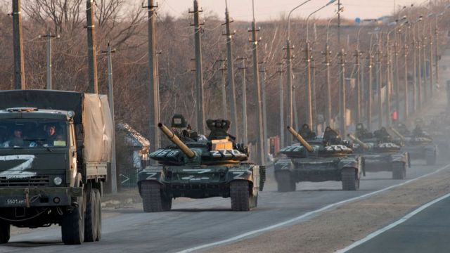 Колонна российских танков под Донецком