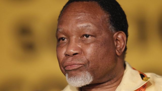 Khalema Motlanthe avuga ko ANC itsinzwe, abayirimwo kubera amahera boca bavamwo igasubira kwiyubaka bushasha