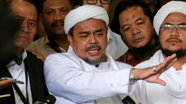 Prabowo, Rizieq Shihab, Dan Amien Rais Di Mekkah: Antara Sinyal Politik ...