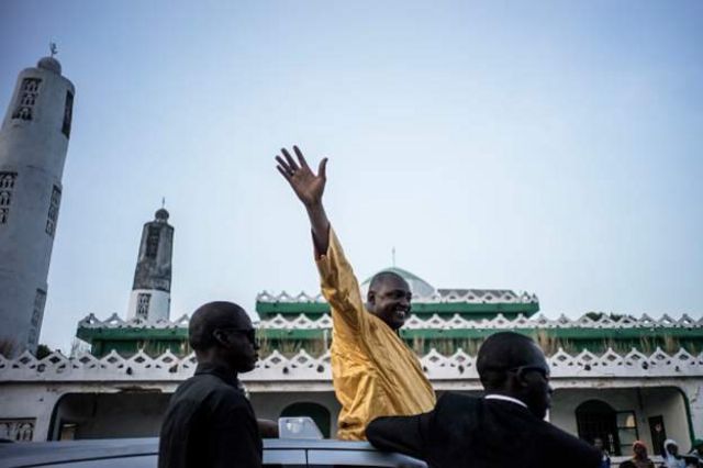 Shugaba mai jiran gado Adama Barrow