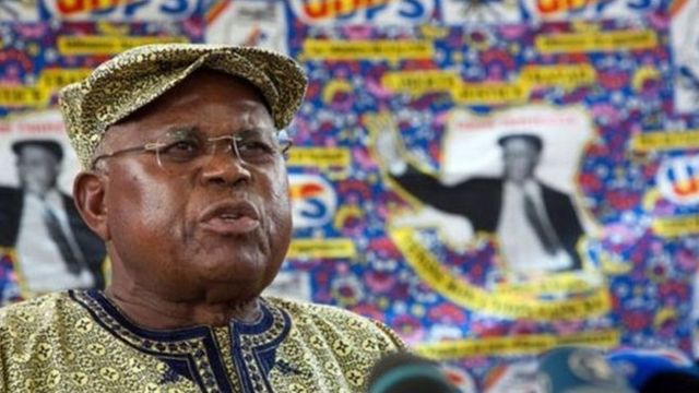 Dans une vidéo postée sur Youtube, M. Tshisekedi a déclaré que les populations devraient résister pacifiquement à ce qu'il qualifie de coup d'Etat.