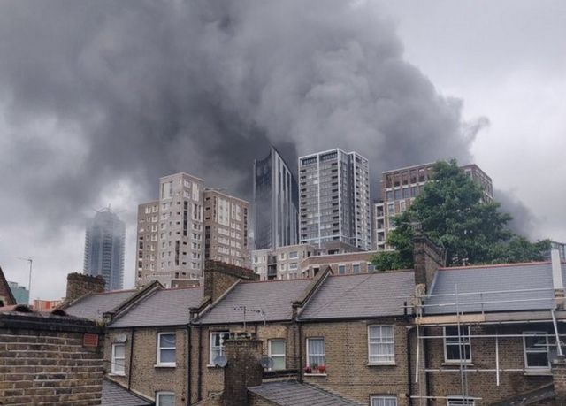 Elephant and Castle fire caused by electrical fault - BBC News
