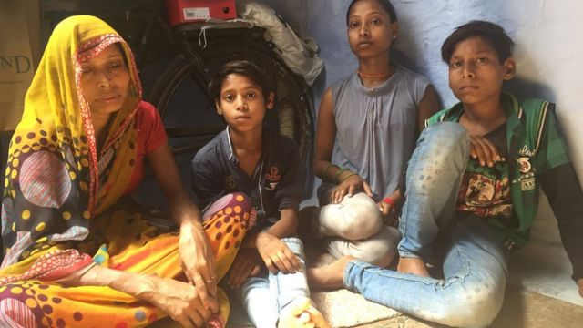 राकेश की पत्नी रामवती और बच्चे