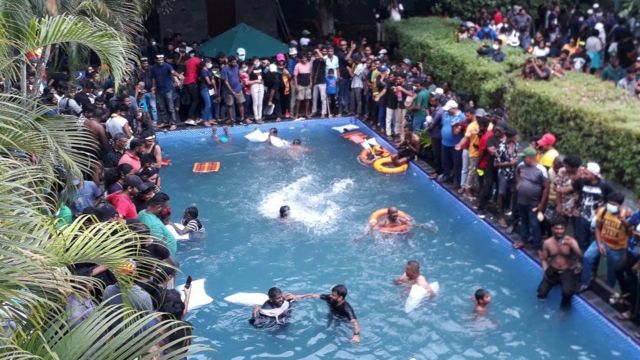 Swimming pool of the residential palace in Colombo, taken over by protesters.