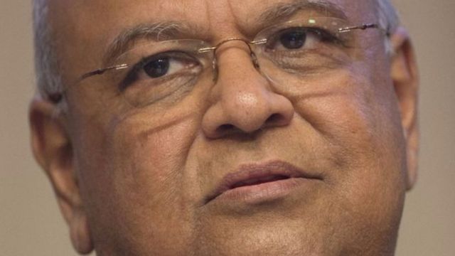 Umushikiranganji ajejwe ubutunzi muri Afrika y'epfo Pravin Gordhan