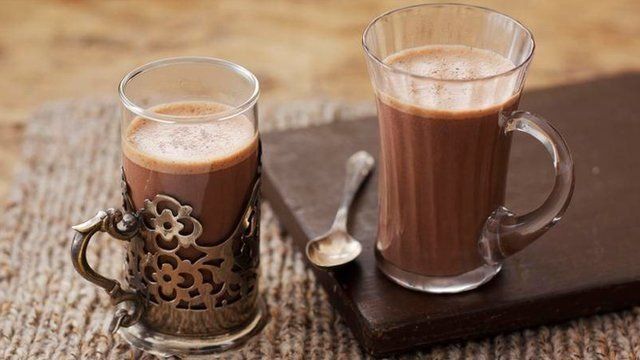 巧克力饮料也含有可可。(photo:BBC)