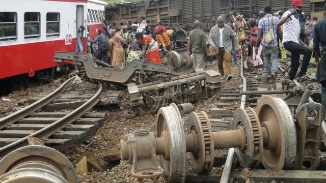 Le président camerounais, Paul Biya, a mis sur pied une commission d'enquête chargée de déterminer la cause de l'accident.