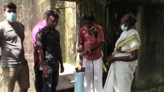 இலங்கையில் ராணுவ கெடுபிடிக்கு இடையே ''மாவீரர் தினம்'' அனுசரிப்பு