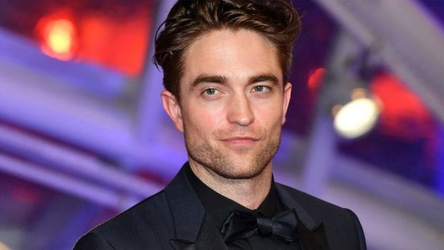 Robert Pattinson hajali kabisa suala la kuoga