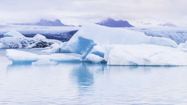 Icebers en el Ártico.
