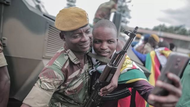 ارتش زیمبابوه در سال ۲۰۱۷ علیه رئیس‌جمهور موگابه مداخله کرد اما کودتا بودن آن را رد کرد