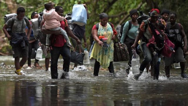 El dramático aumento de migrantes muertos en el Tapón del Darién en lo que va de 2021 - BBC News Mundo