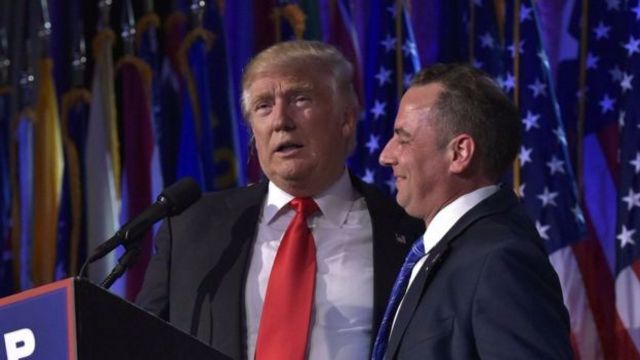 Priebus aragaragaye iruhande ya Trump mw'ijoro ry'amatora