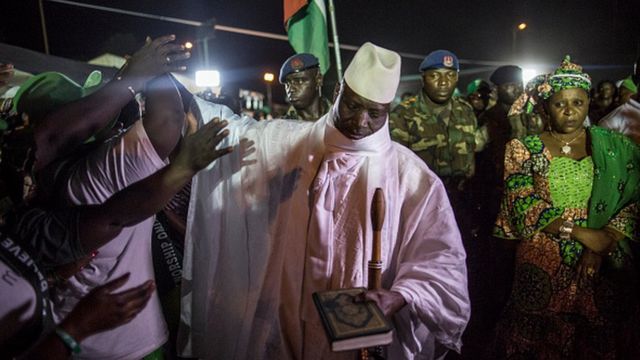 Yahya Jammeh en meeting à Birkama, l'une des principales villes gambiennes, le 24 novembre 2016