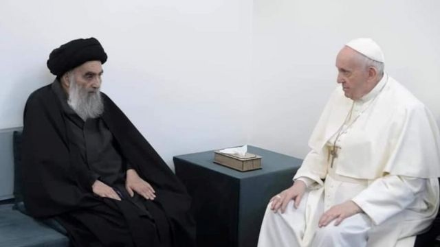 Aiatolá Ali Al Sistani conversa com o Papa Francisco