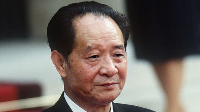 Hu Yaobang en 1986