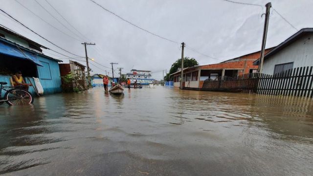 Dez cidades do Acre sofrem com alagamento em razão de chuvas intensas das últimas semanas