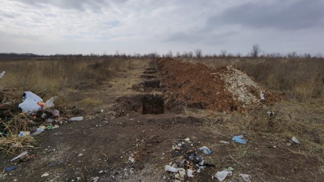 могили