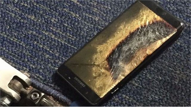 yanmış Samsung telefonu