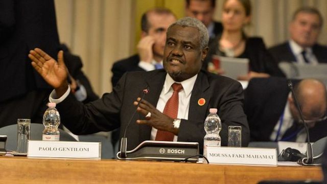 Le nouveau président de la Commission de l'UA, 56 ans, est un fidèle du président tchadien Idriss Déby Itno.