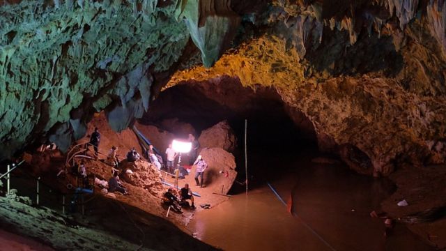 Rescuers install a water pump inside Tham Luang cave on June 28, 2018 in Chiang Rai, Thailand