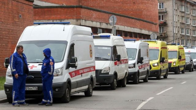 Queues of ambulances outside Pokrovskaya hospital