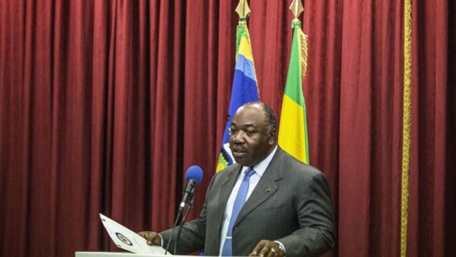 Les femmes représentent 30 % du nouveau gouvernement nommé par Ali Bongo Ondimba (en photo).