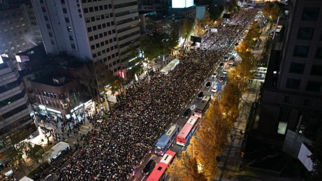 Many attended a candlelight vigil to commemorate the 156 people killed on October 29 in Seoul on November 5, 2022 in a stampede celebrating Halloween.
