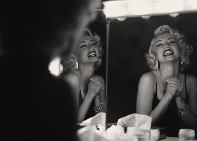 Ana de Armas caracterizada de Marilyn Monroe en el biopic 