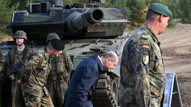 Олаф Штолц и Leopard 2