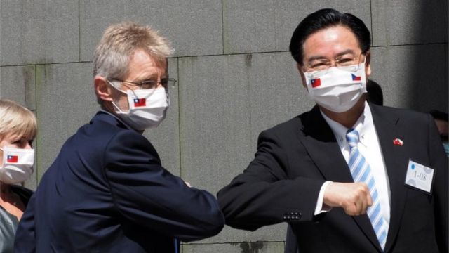 Czech Republic Senate President Milos Vystrcil (L) greets Taiwan Foreign Minister Joseph Wu (R) as he arrives at National Chengchi University to deliver a speech in Taipei, Taiwan, 31 August 2020.