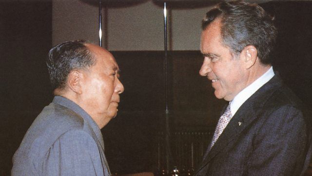 President Nixon meeting Chairman Mao in China