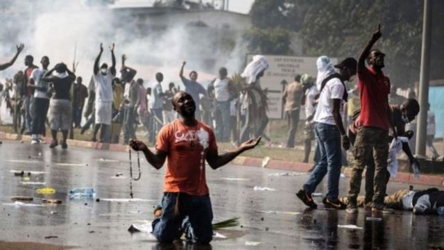 Abari mu myiyerekano muri Gabon