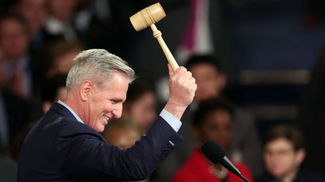 El republicano Kevin McCarthy es elegido presidente de la Cámara de  Representantes de EE.UU. luego de 4 días de caos y tensión en el Congreso -  BBC News Mundo