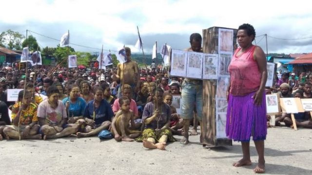 Konflik Papua: Ratusan Warga Nduga Mengungsi Di Tengah Baku Tembak TNI ...