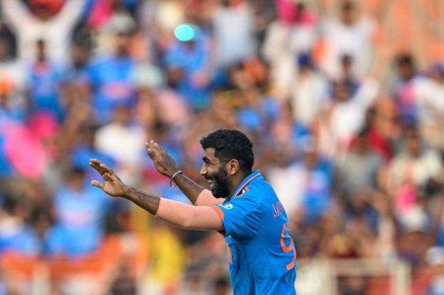 ஜஸ்பிரி்த் பும்ரா: சர்வதேச பேட்டர்களுக்கு சவால்விடும் பந்துவீச்சாளர்