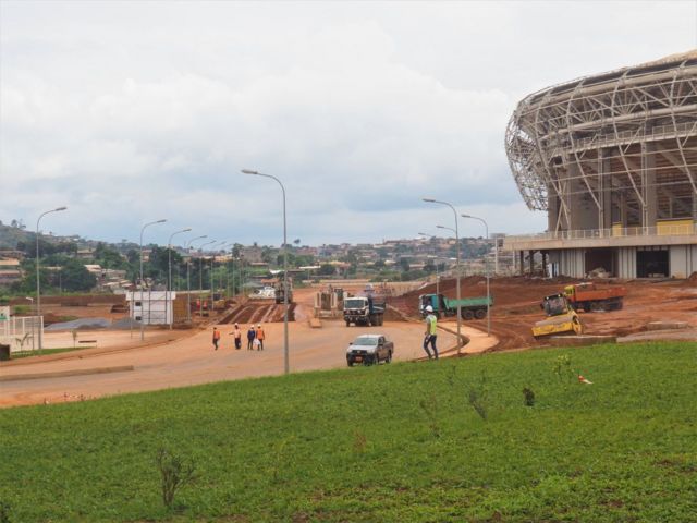 Projet de stade abandonné au Cameroun, Magil contre-attaque