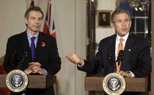 ABD Başkanı George W Bush ve İngiltere Başbakanı Tony Blair 