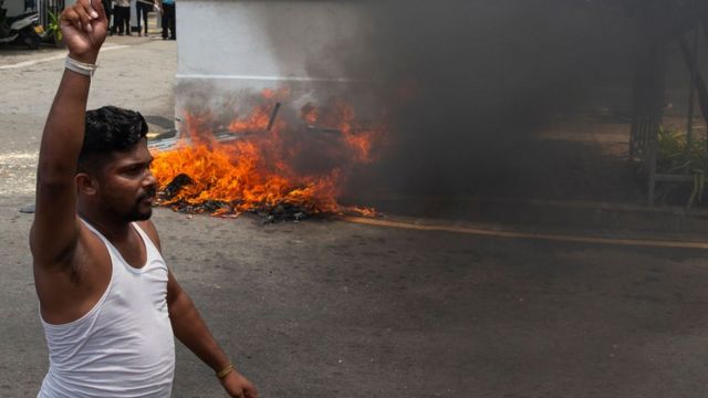 இலங்கை - போராட்டம்