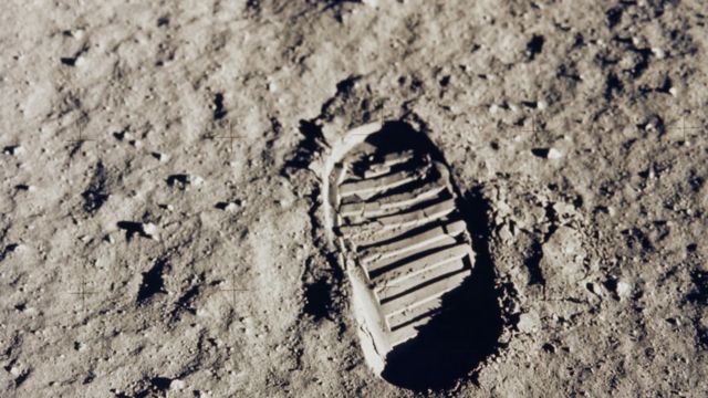 A primeira pegada na Lua, missão Apollo 11, julho de 1969.