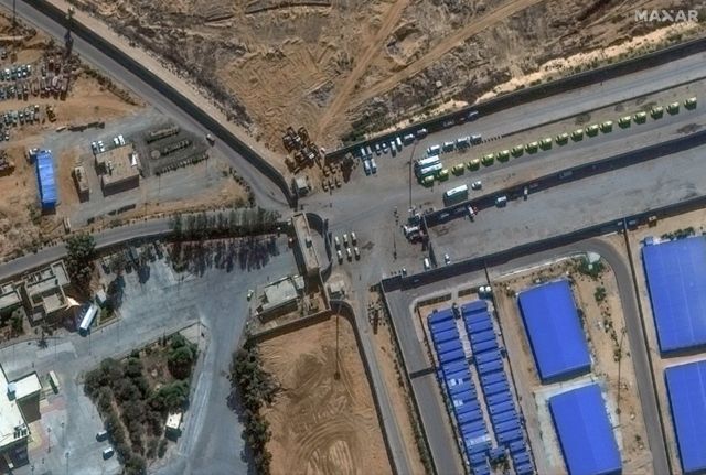 Imagem aérea da passagem de Rafah