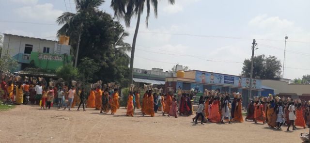 கோயில் வழிபாடு- சாதி பிரச்னை