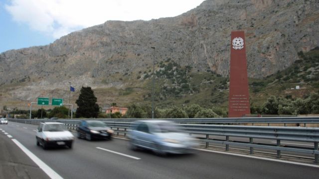Monumento a 20 años de la muerte del juez Giovanni Falcone.