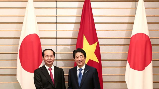 Chủ tịch Trần Đại Quang gặp với Thủ tướng Nhật Shinzo Abe hồi tháng 5