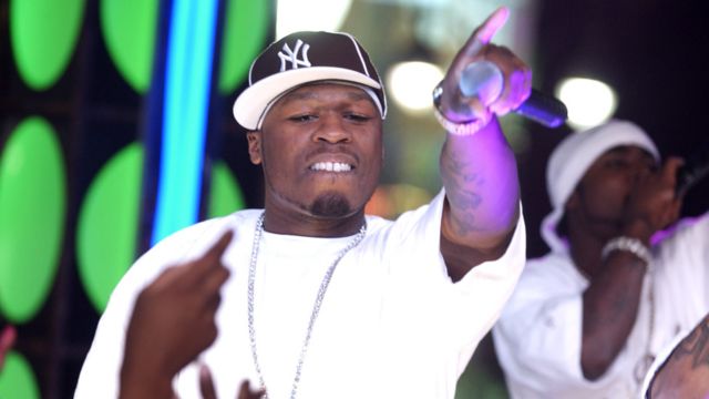 50 Cent в 2003 году (в этом году он выпустил "In Da Club"