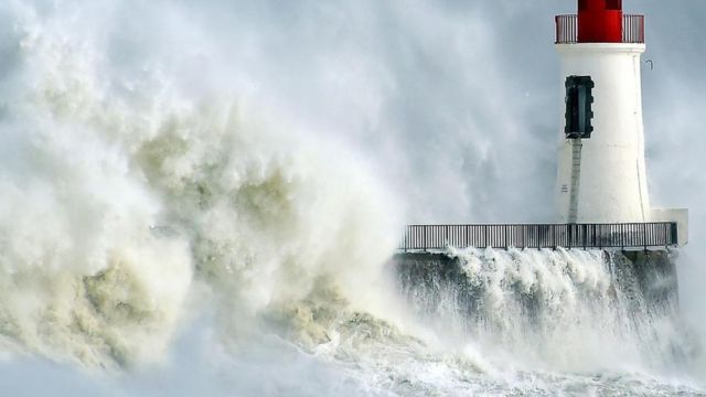 足以形成地震规模的 炸弹气旋 c 英伦网