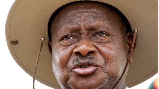 Museveni ameamrisha maafisa wa usalama nchini kuhakikisha kuwa marufuku ya kutumia mifuko ya plastiki nchini inatekelezwa