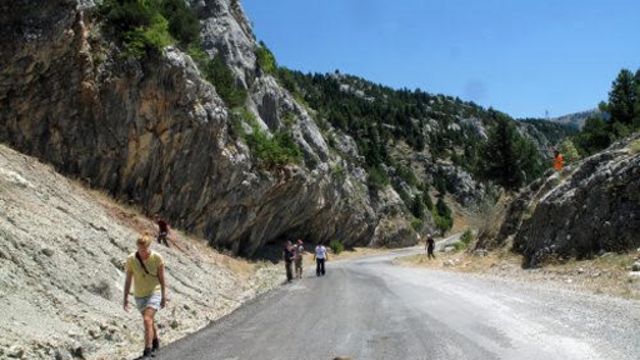 Rocas en las montañas Taurus en Turquía