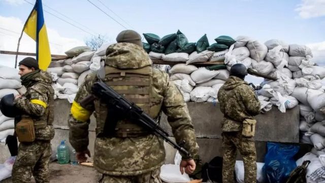 Militares em meio a conflito entre Rússia e Ucrânia